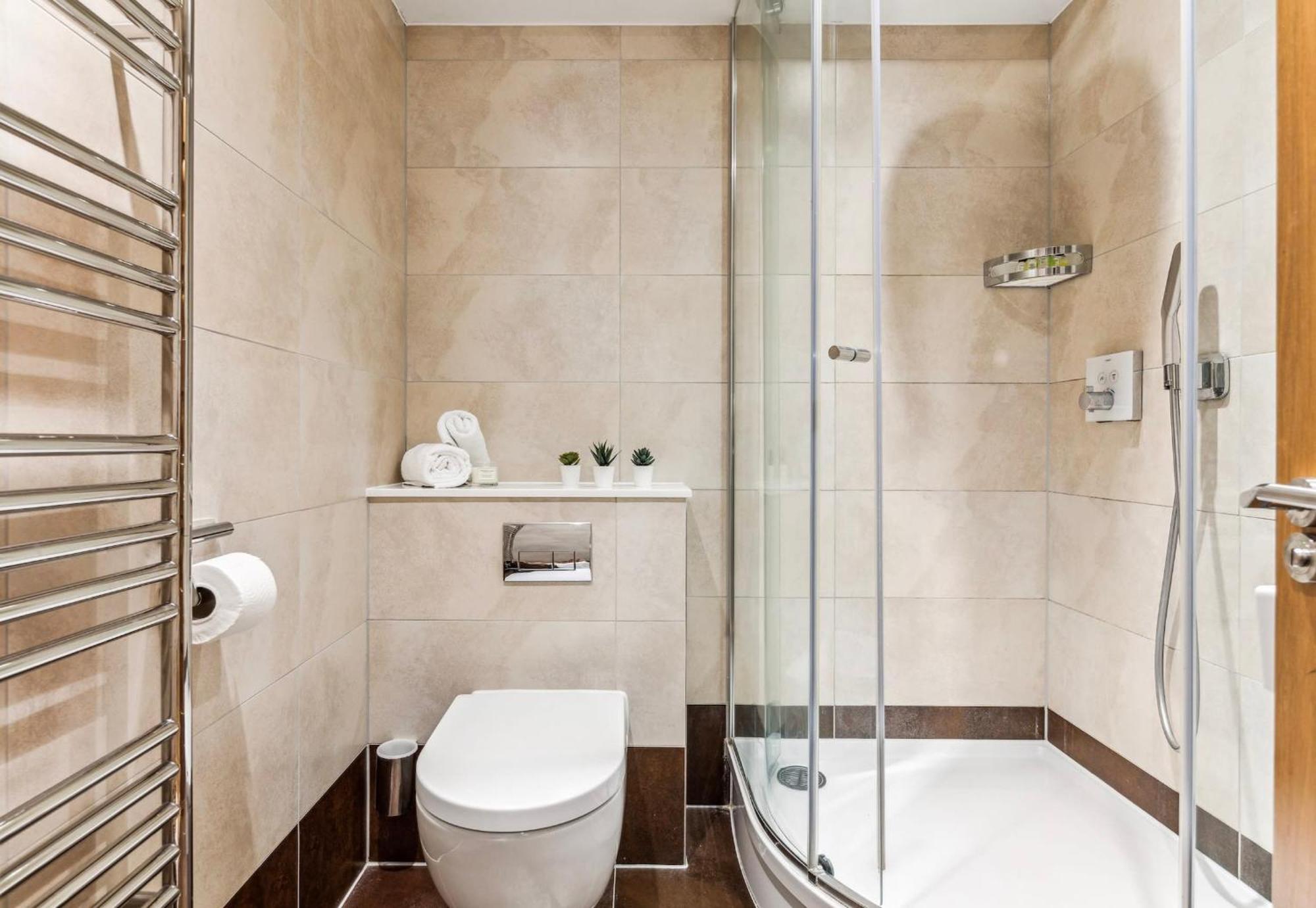 Modern 1Br In Central Fitzrovia - Cityapartmentstay Λονδίνο Εξωτερικό φωτογραφία