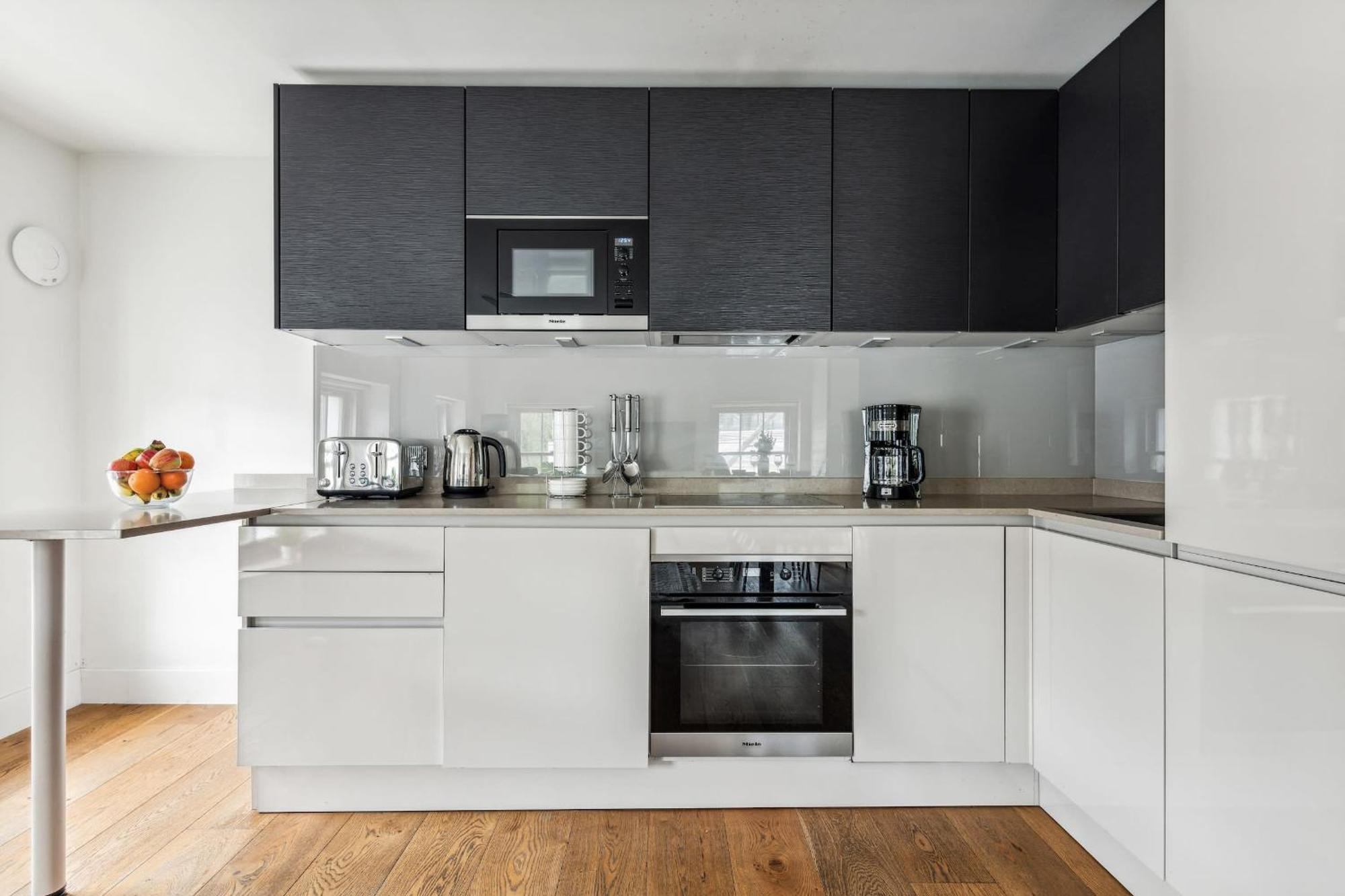 Modern 1Br In Central Fitzrovia - Cityapartmentstay Λονδίνο Εξωτερικό φωτογραφία